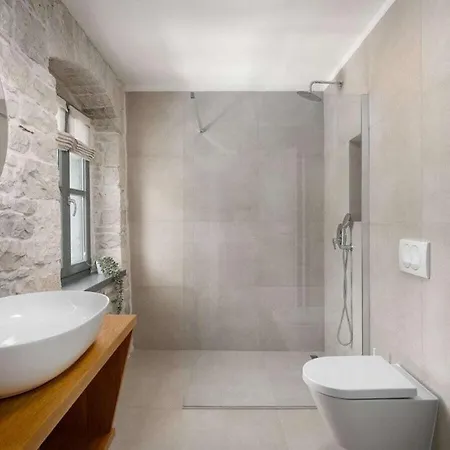 Treori Comfortable Holiday * Orbanići